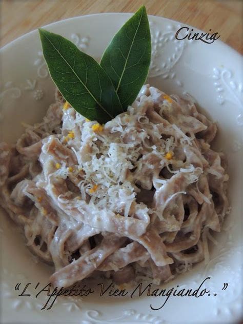 Cucina Valdostana Castagne Sciroppate Tagliatelle Con Farina Di