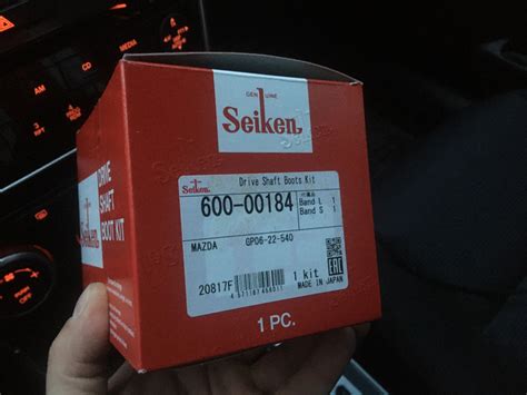 Замена пыльника внутреннего шруса, трипода. — Mazda 6 (1G) GG, 2 л ...