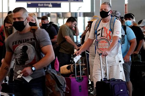 Florida Federal Judge Strikes Down Cdc Airport Mask Mandate