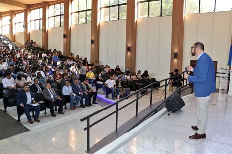 Universidad De El Salvador UES On Twitter Con La Conferencia