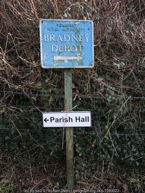 The Hall This Way The Depot That Neil Owen Cc By Sa 2 0 Geograph