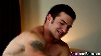 Babe Jizzes Musculoso Tio XVIDEOS