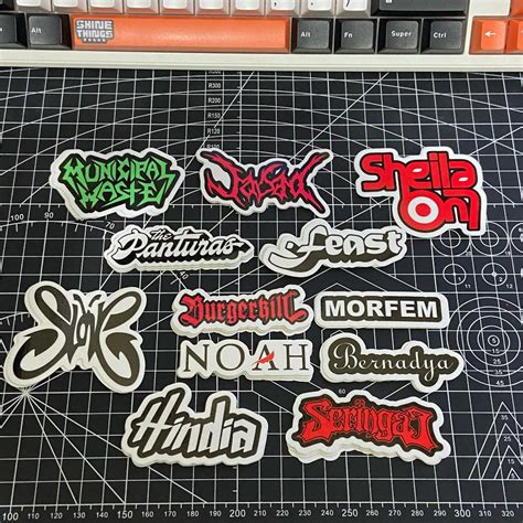 Jual Stiker Graftac band Hindia bernadya || stiker band indie aesthetic ...