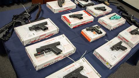 Man Pleads Guilty To Conspiracy Of Making Straw Purchases Of Guns 28 22 News