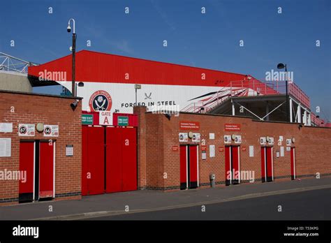 Exterior of Bramall Lane, Sheffield United Football Club Stock Photo ...