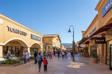 Cabazon Premium Outlets Directory | Paul Smith