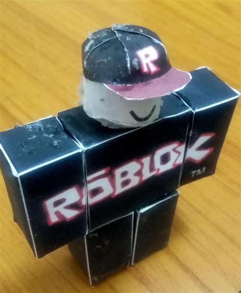 Robloxian 1 0 Guest Papercraft By Alexandrvetrov On Deviantart In 2021