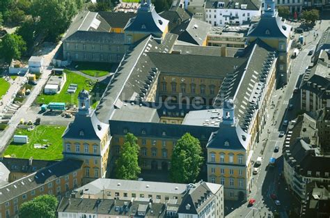 Bonn aus der Vogelperspektive Palais des Schloss Kurfürstliches