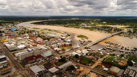 Governo decreta estado de emergência devido às cheia dos rios em seis