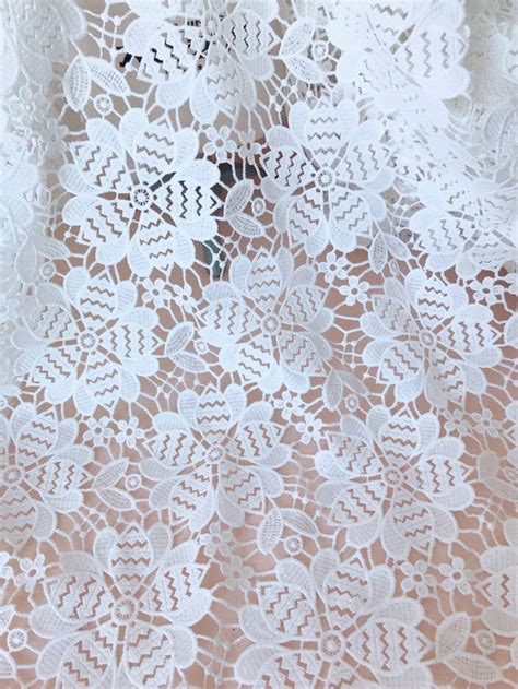 White Guipure Lace Fabric By The Yard Retro Circle Flower Lace Venice