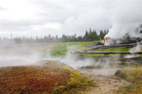 Hverasvæðið - Hveragerði Geothermal Park | Wondermondo