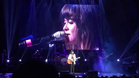 Vanesa Martín Si me abrazaras en el Teatro Opera de Buenos Aires