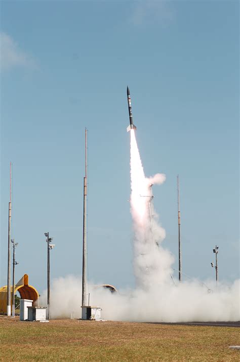 ENGENHARIA AEROESPACIAL É PROFISSÃO ESTRATÉGICA PARA O PAÍS — Agência Espacial Brasileira