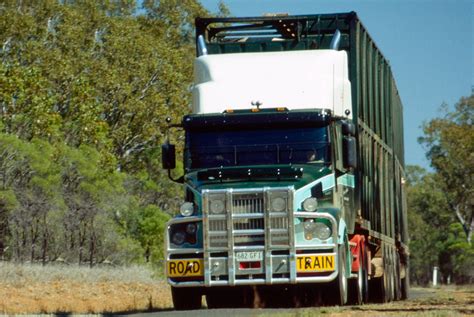 Iveco PowerStar 6700 Road Train Australian Roadtrains