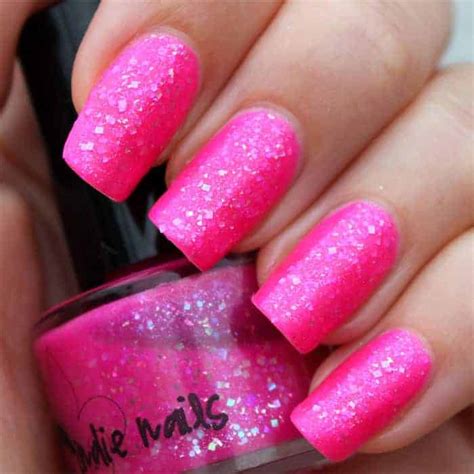 32 Cute Hot Pink Nail Designs Pictures to Try (2020) – SheIdeas