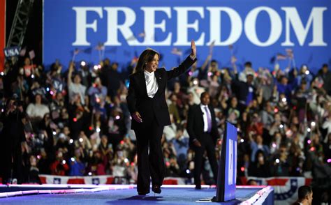 Kamala Harris considers 2026 run for governor and 2028 presidential ...