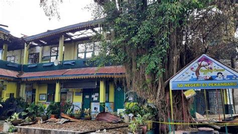 Baru Dibangun Tahun Depan Satu Gedung Sdn Pekanbaru Rusak Berat