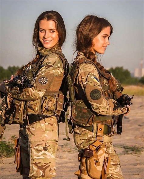 Pin By Josue Cabrera Ortiz On M Tactic In 2020 Military Women Idf Women Army Girl