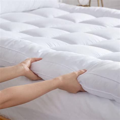 Sinweek Extra Thick Mattress Topper Cooling Mattress Pad Cover