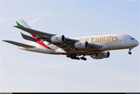 A6 EEP Airbus A380 861 Emirates Manu Aldana JetPhotos