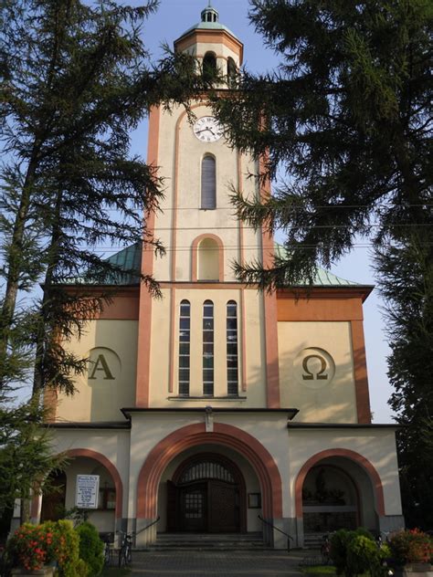 Parafia Matki Bożej Pośredniczki Wszelkich Łask w Urbanowicach e