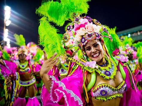 Brazils Carnival Showcases Sexy Samba Au — Australias