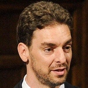 Pau Gasol - Age, Family, Bio | Famous Birthdays