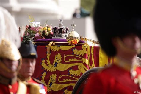 Uitvaart Elizabeth Ook Veel Bekeken Via Internet Vorsten