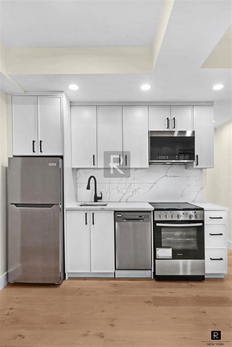 Real estate experts explain why 51 west 51st nyc prices are rising 2