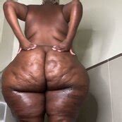 Nothing But Ass And Curves ShesFreaky