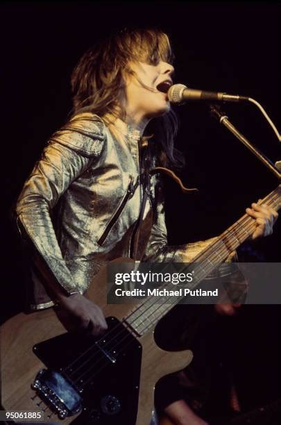 Suzi Quatro 1970s Photos And Premium High Res Pictures Getty Images