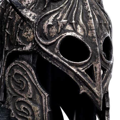 Helm Of Ringwraith Of Khand 1 4 The Hobbit Replica Scifishop