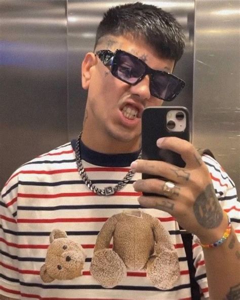 Pin De Gloria Escamilla En Acho Replik Rap Artistas Famosos