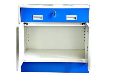 Modular Laboratory Benches at ₹ 20000/piece | Lab Benches in Ahmedabad | ID: 2851759498197