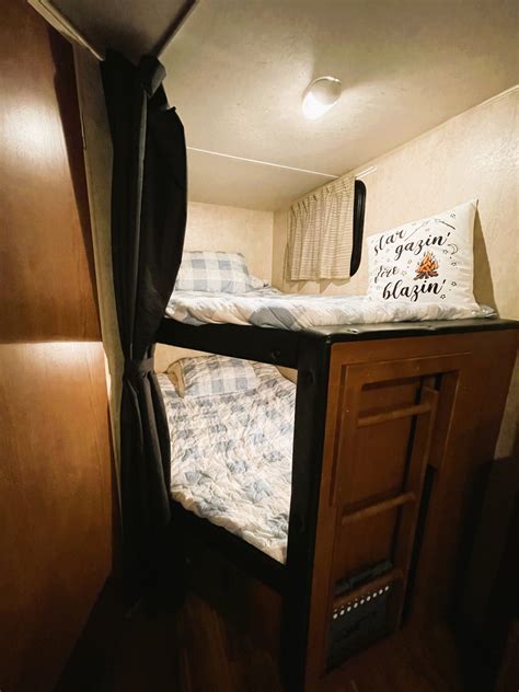 Salem Cruise Lite Bunkhouse – Sleeps 8 – DFW Outdoor Rentals