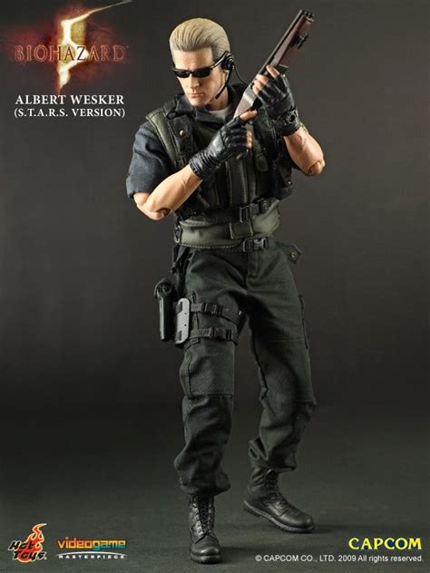 Resident Evil Action Figures (Hot Toys) Pictures, Images - IGN