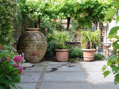 Tuin Met Mediterrane Uitstraling Aardoom Hoveniers