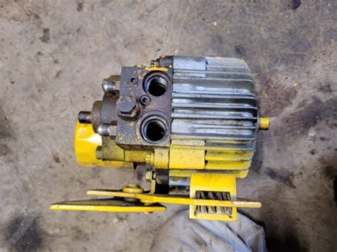 Cub Cadet Hydraulic Pump Ebay