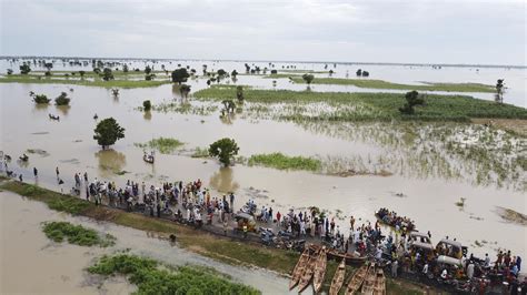West Africa floods destroy crops, worsening hunger fears | AP News