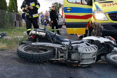 Wypadek na ul Zachodniej 36 letni motocyklista chciał uniknąć