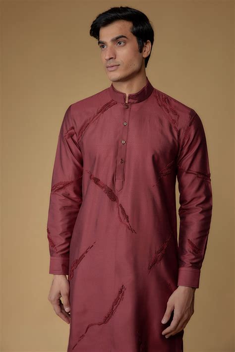 Buy Abkasa Maroon Katan Silk Embroidered Kurta Set At Pernia