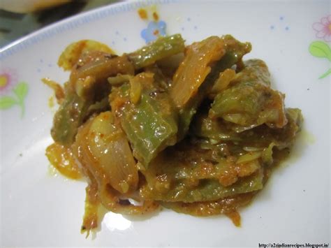 a2zindianrecipes: Masala Ridge Gourd / Masala Dodkyachi Bhaji