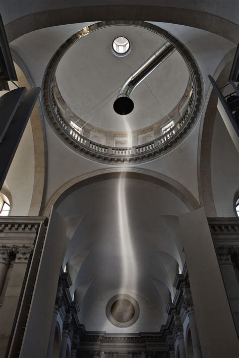 Ascension Anish Kapoor 2011 Associazione Arte Continua