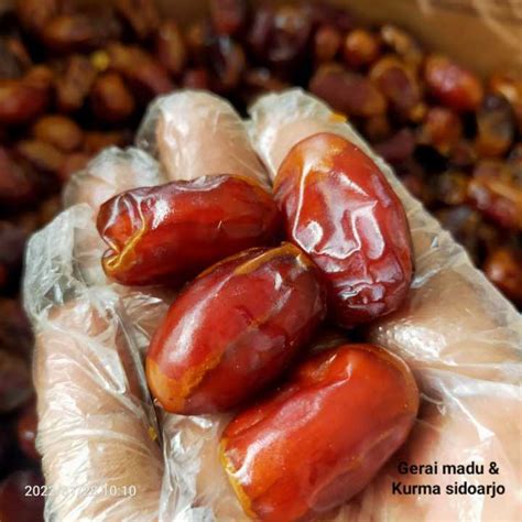 Kurma Manis Asli 1 Kg Khalas Lazada Indonesia