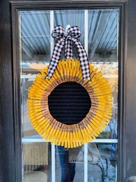 25 Easy DIY Sunflower Wreath Ideas DIY Crafts