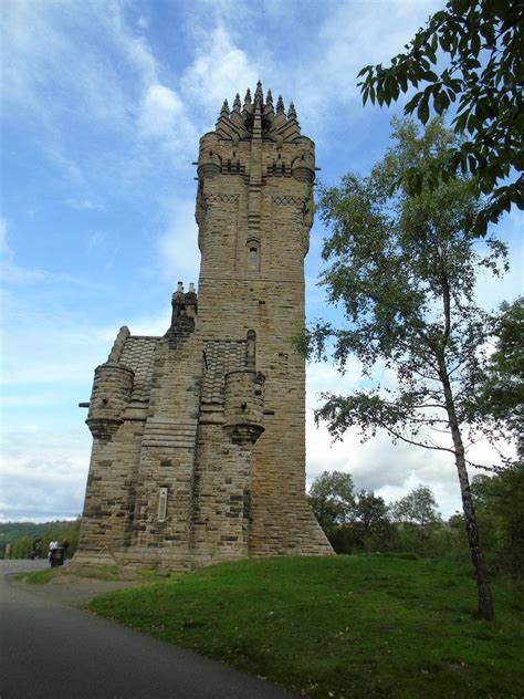 William Wallace Monument : r/AmateurEarthPorn