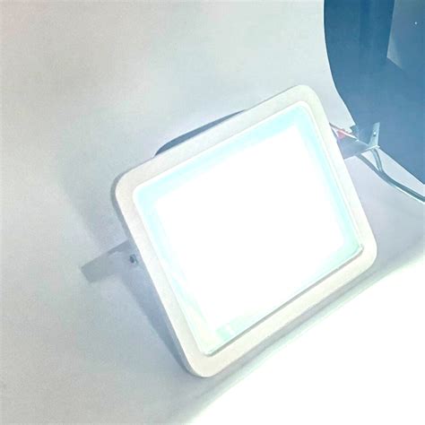 Reflector Led W Ultramax Lumens K Luz Blanca Ceisa