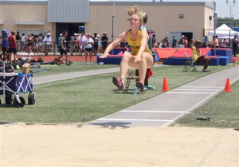 Saint Marks Girls Earn Share Of Diaa Spring Track And Field State