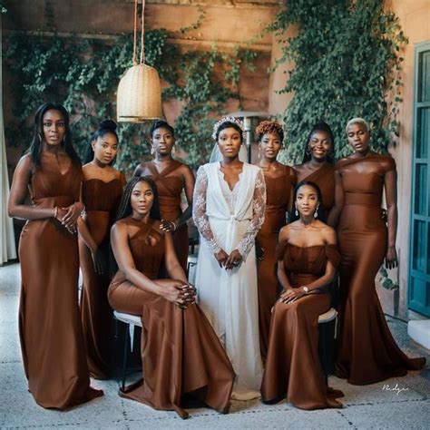 All That Gorgeous Melanin 🍫 Iamdodos Style And Her Bridesmaids Are Bridal Party Goals For More