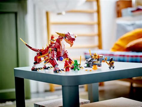 Lego Ninjago Le Dragon De Lave Transformable De Heatwave